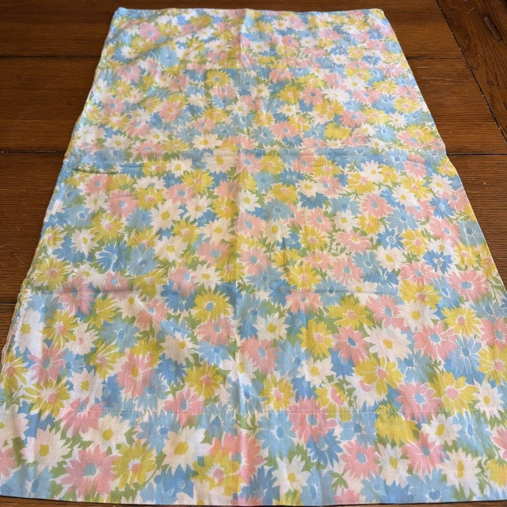 Vtg Daisy Flower Pillowcase By Pacific Standard Size